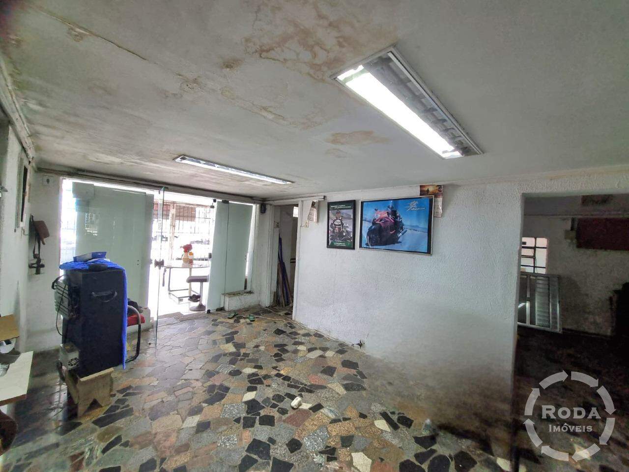 Sobrado Isolado para aluguel no Boqueirão: 