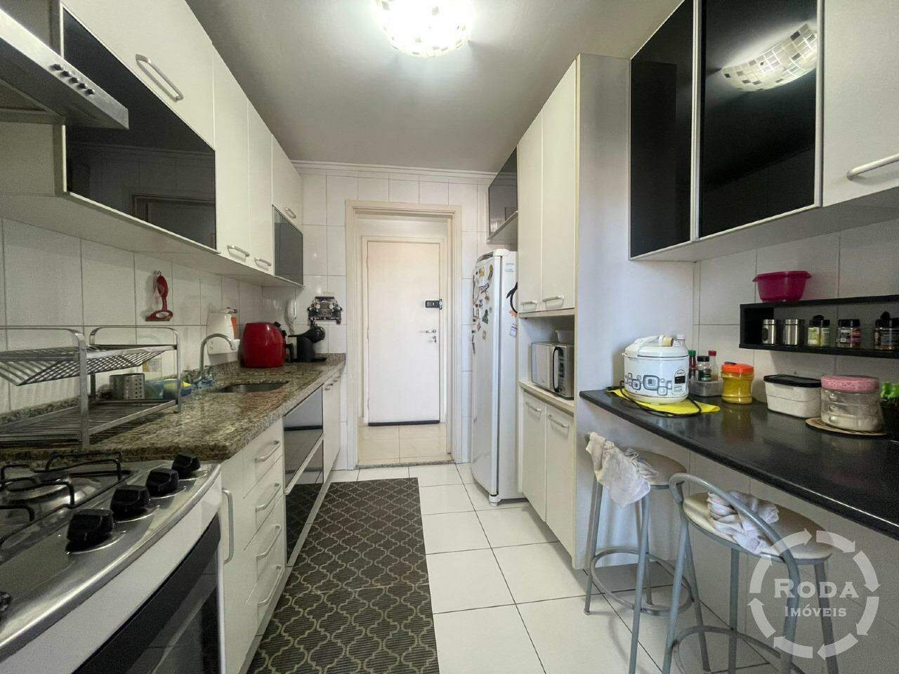 Apartamento à venda no Ponta da Praia: 