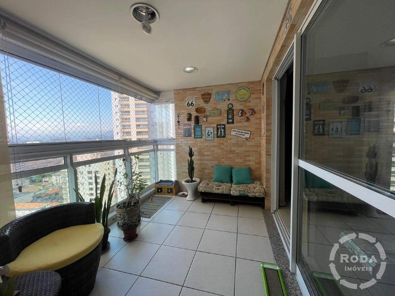 Apartamento à venda no Ponta da Praia: 