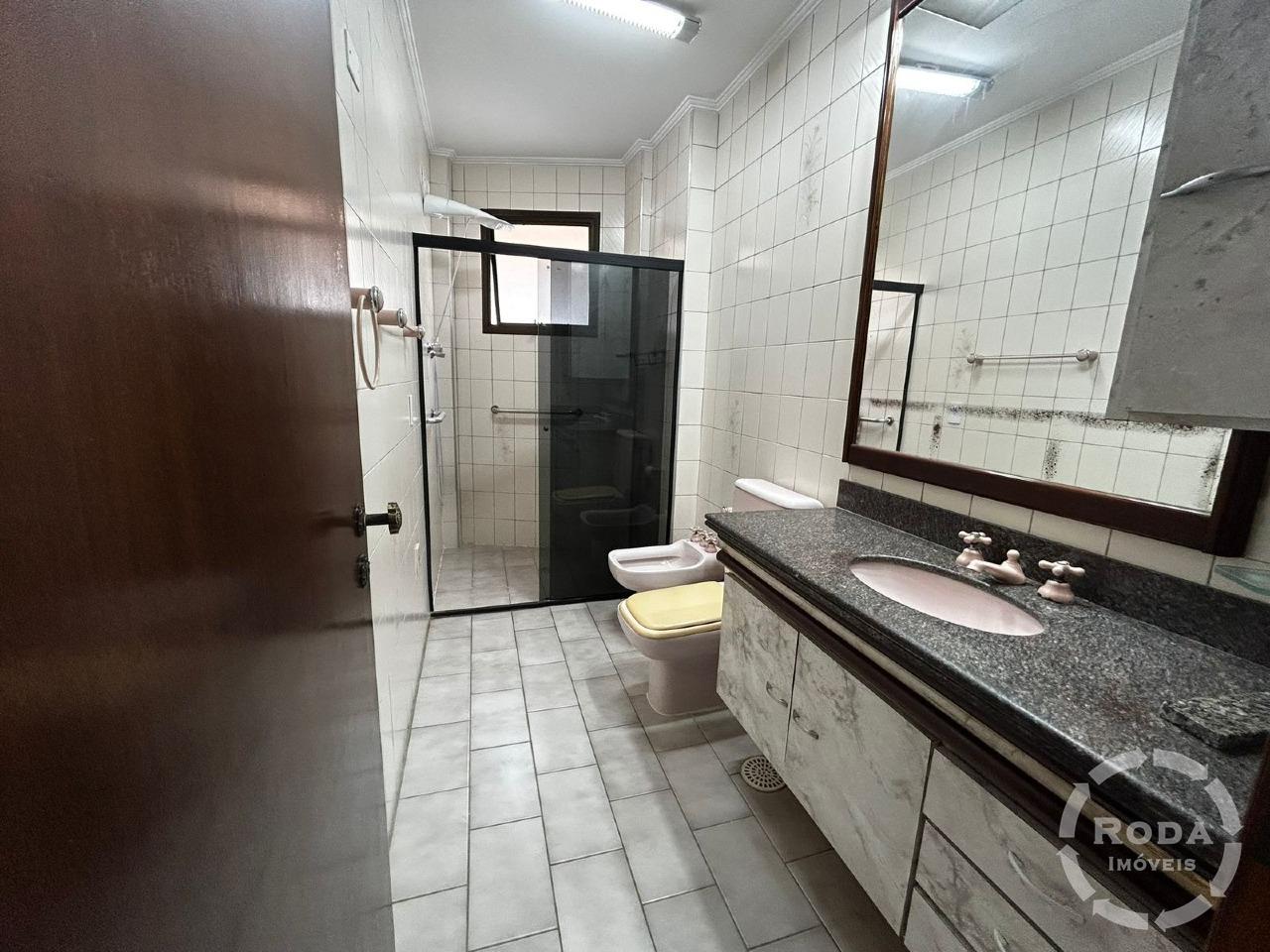 Apartamento à venda no Ponta da Praia: 