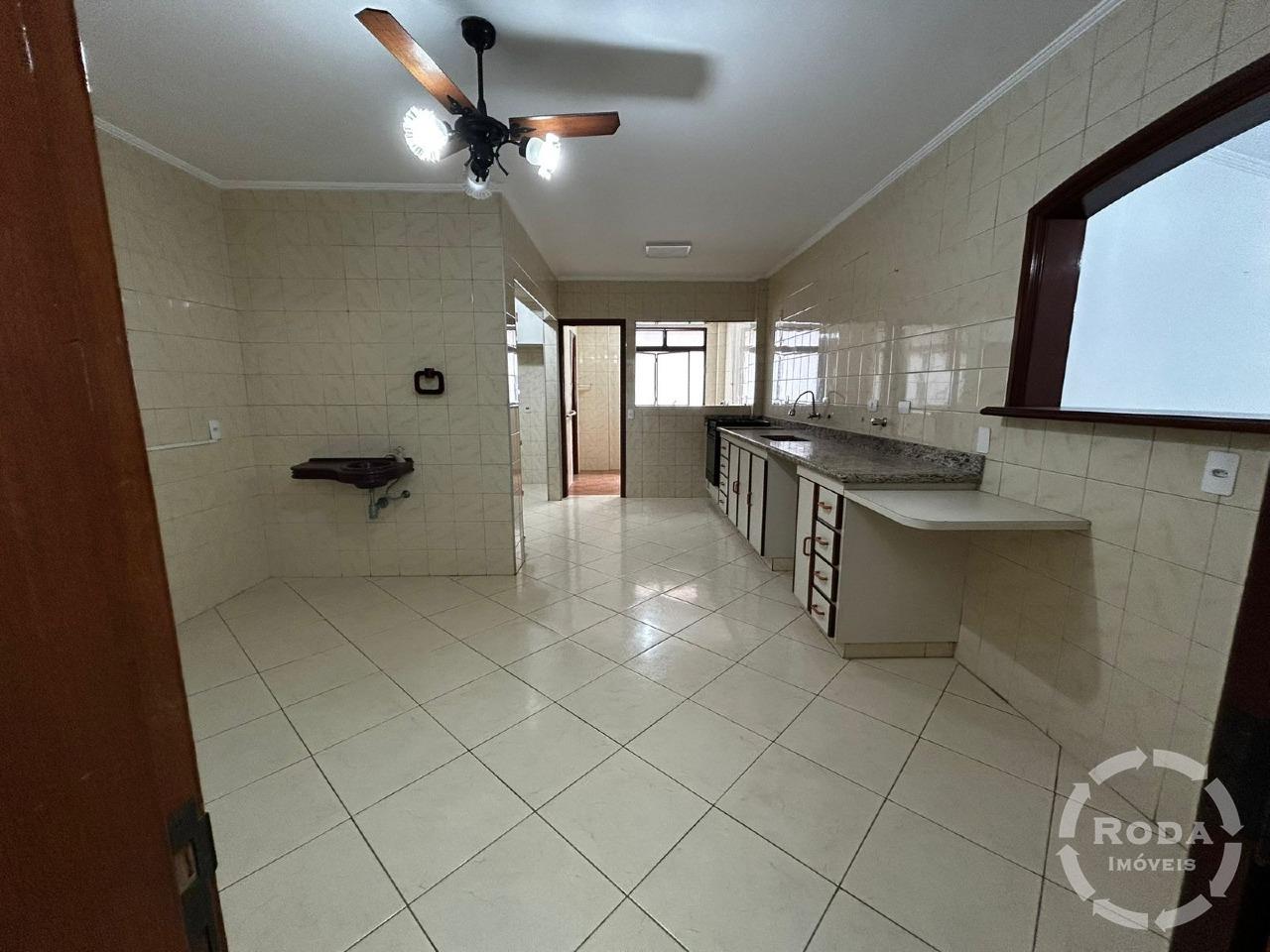 Apartamento à venda no Ponta da Praia: 