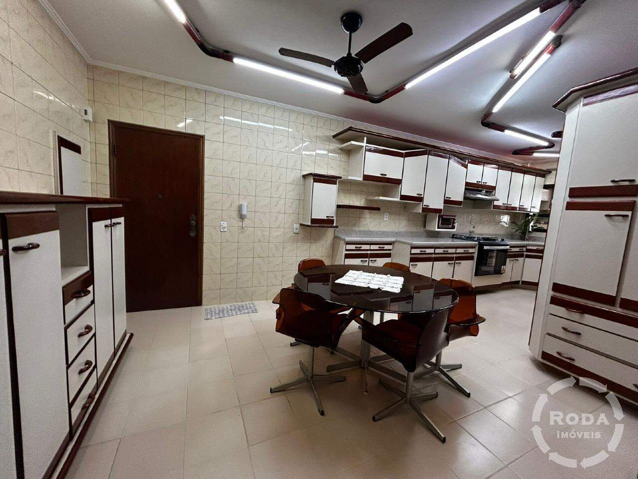 Apartamento para aluguel no Ponta da Praia: 