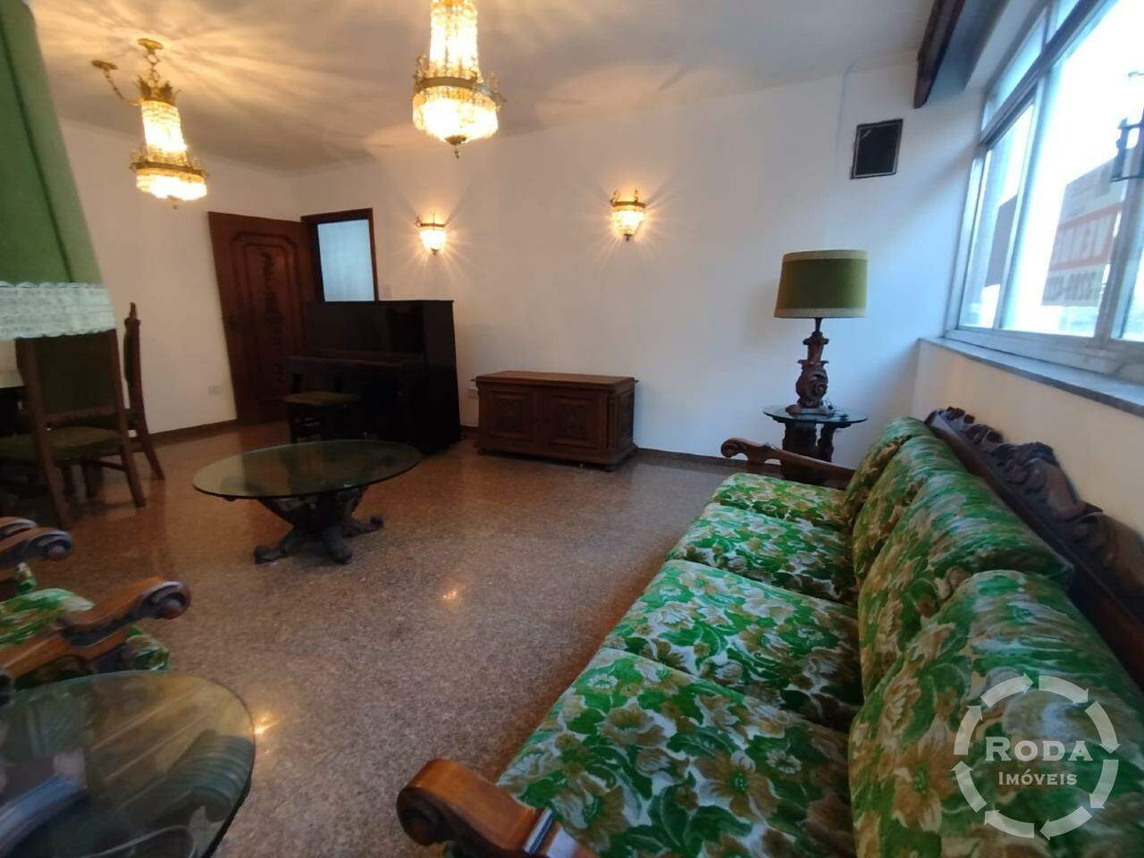 Apartamento à venda no Gonzaga: 