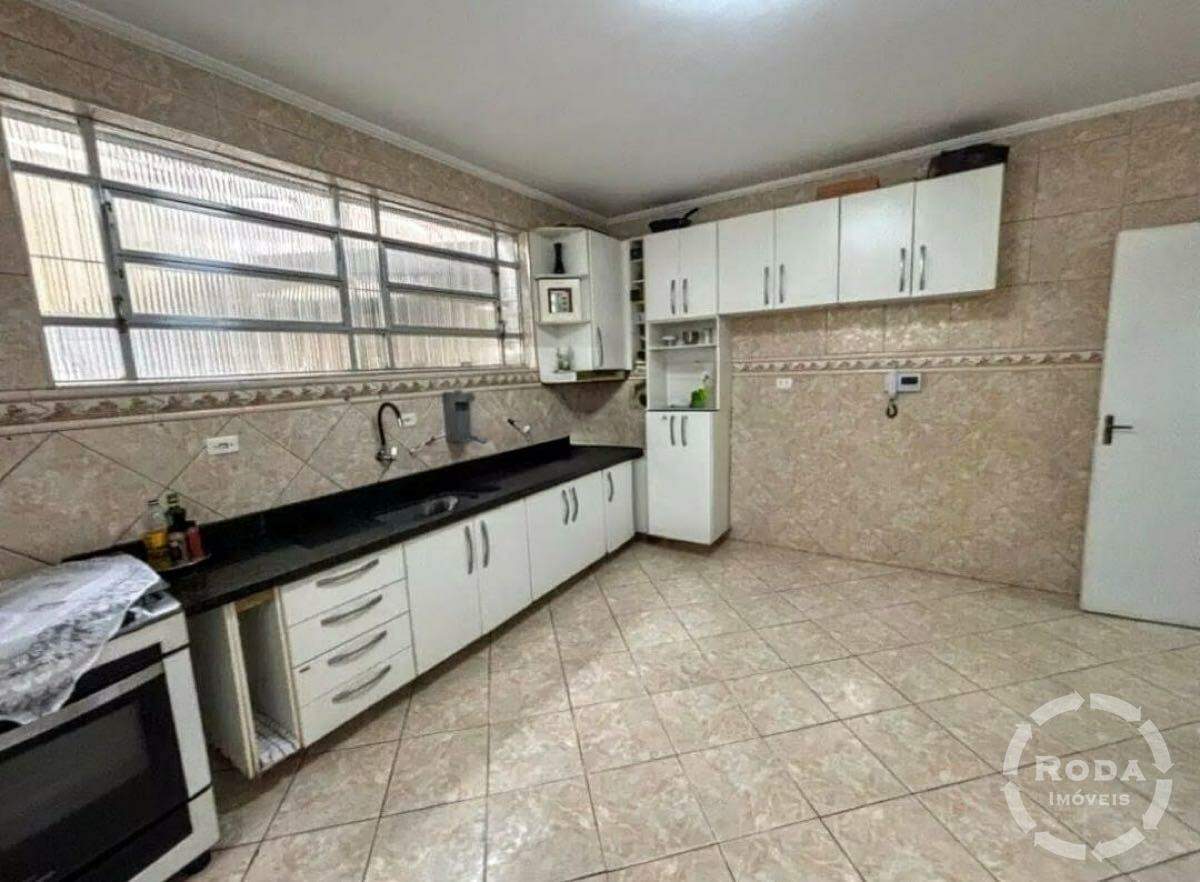 Sobrado à venda no Ponta da Praia: 