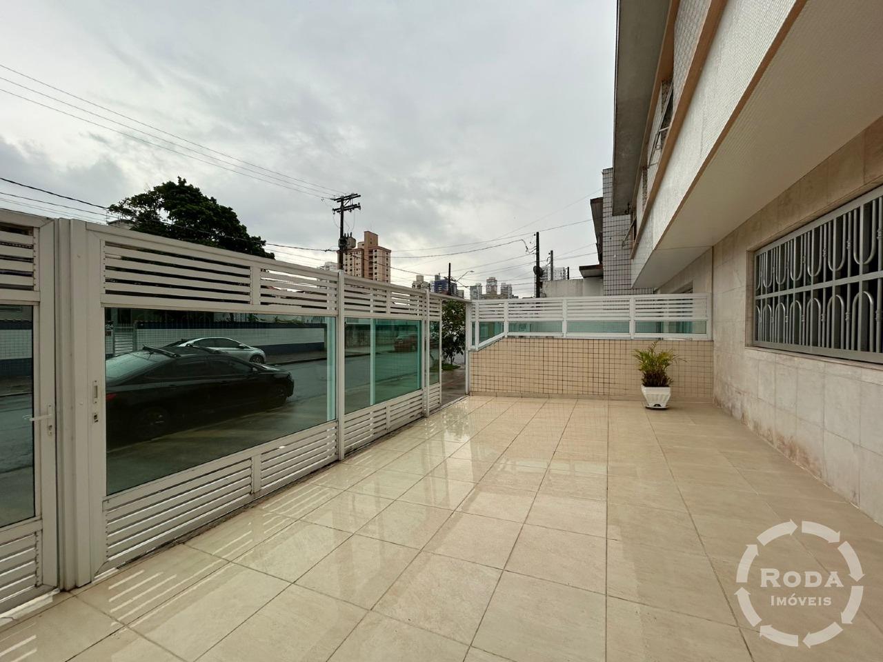 Sobrado Geminado à venda no Embaré: 