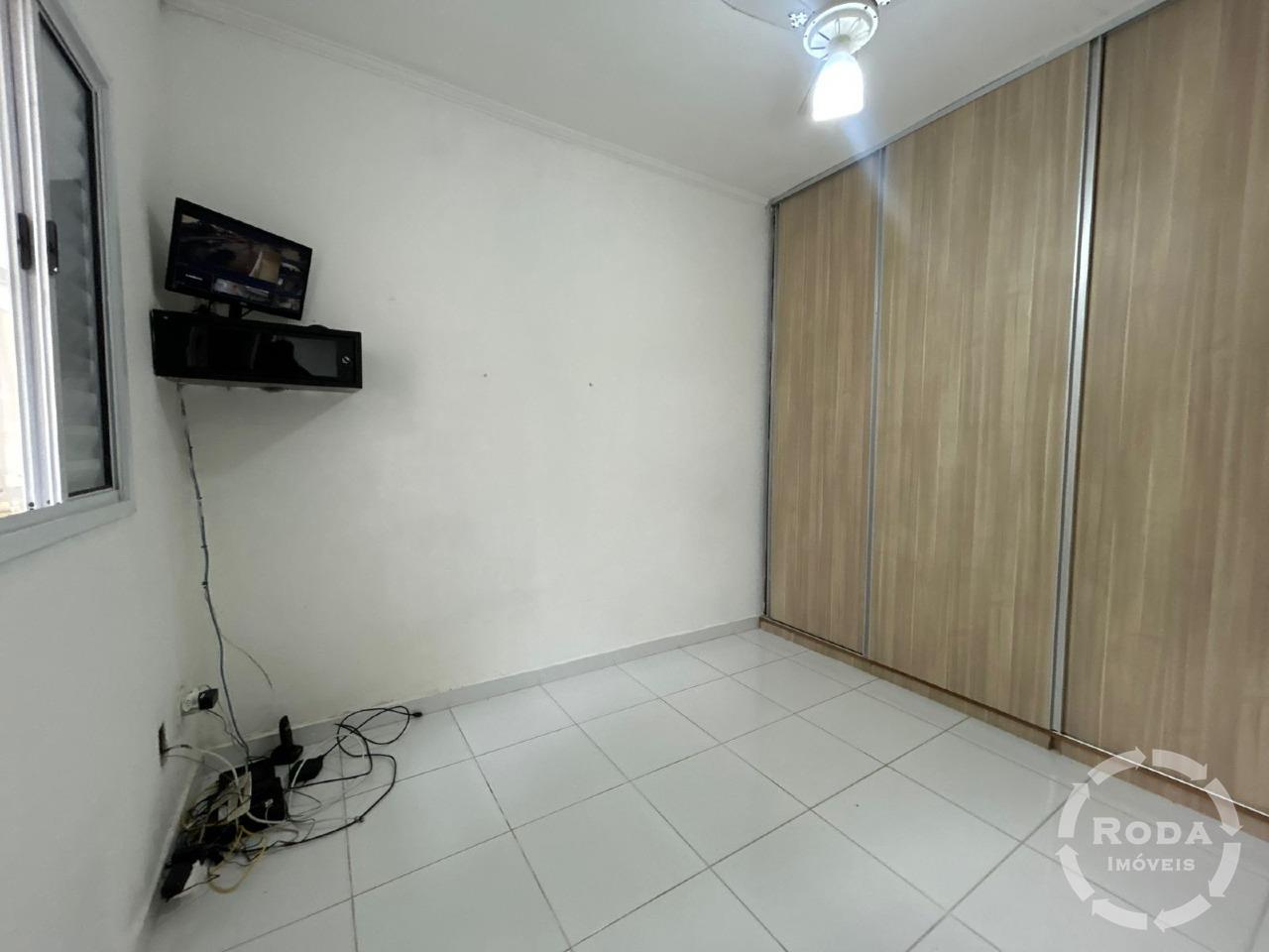 Sobrado Geminado à venda no Embaré: 