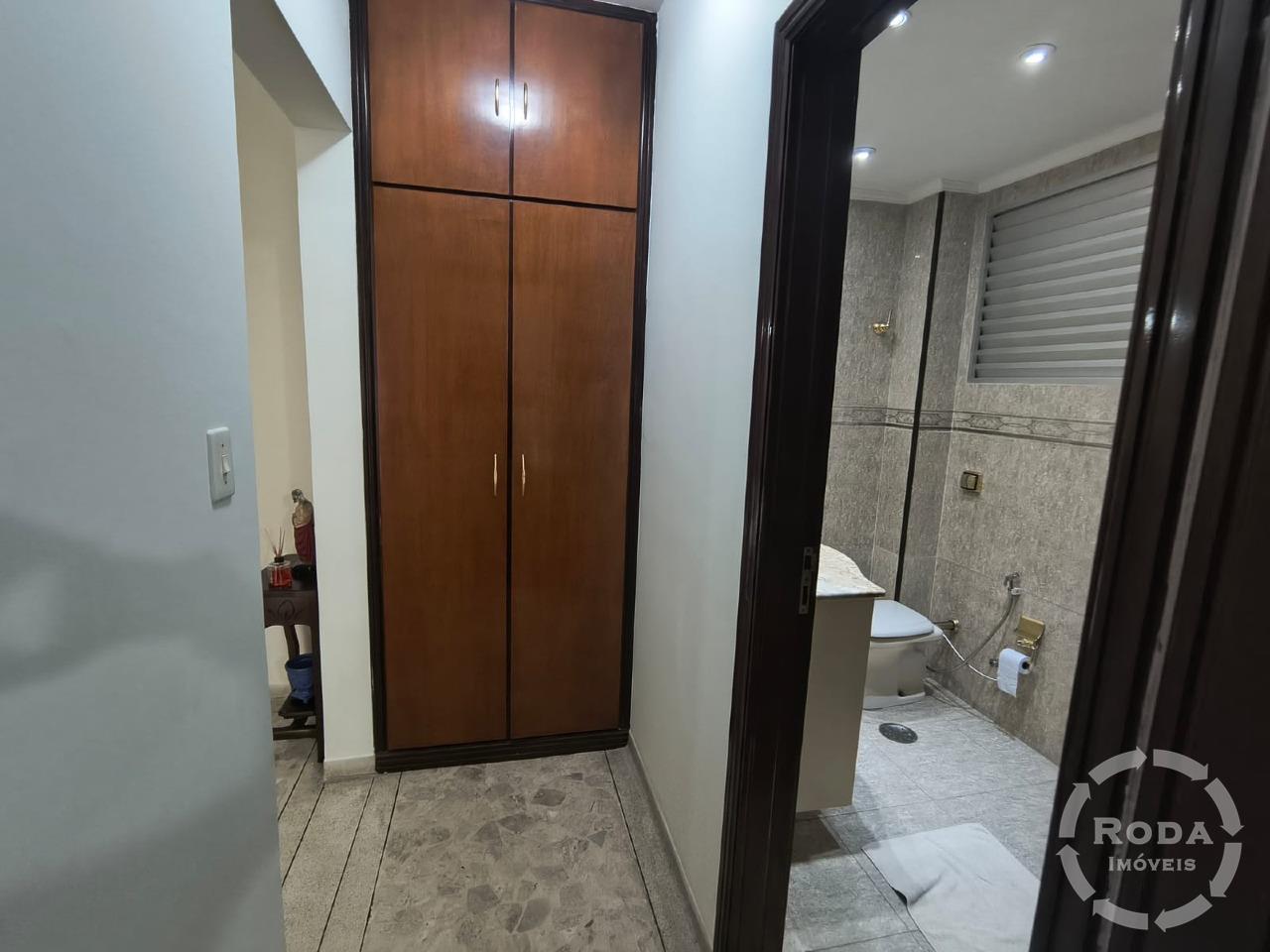 Apartamento à venda no Ponta da Praia: 
