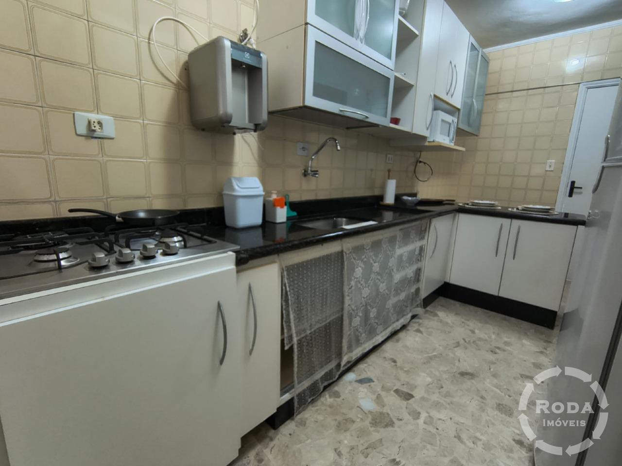 Apartamento à venda no Ponta da Praia: 