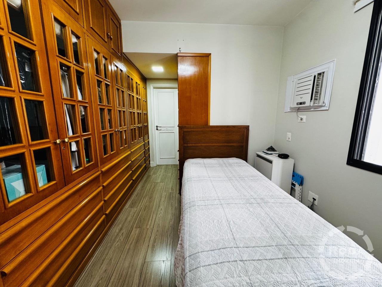 Apartamento à venda no Boqueirão: 