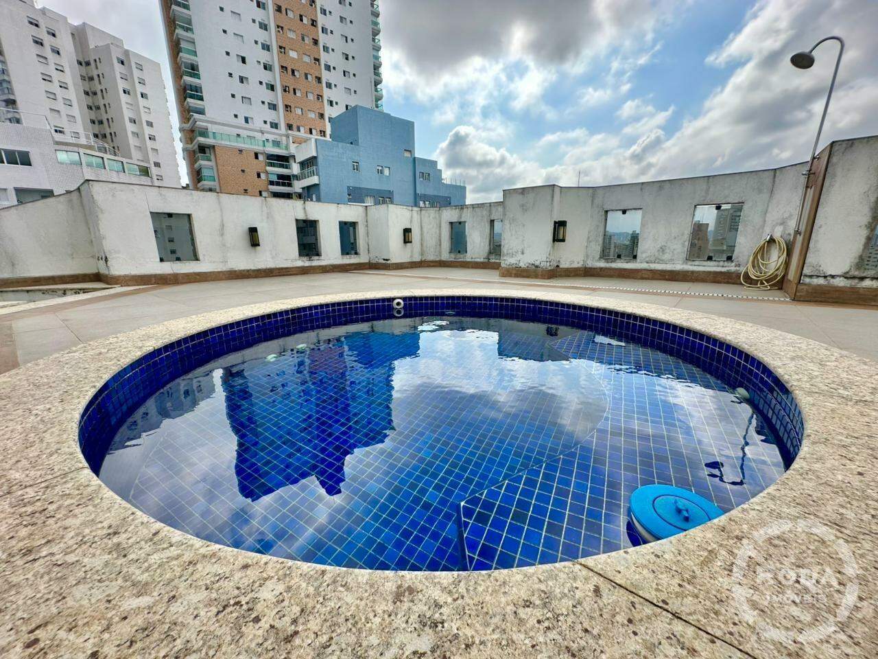 Cobertura Duplex à venda no Ponta da Praia: 