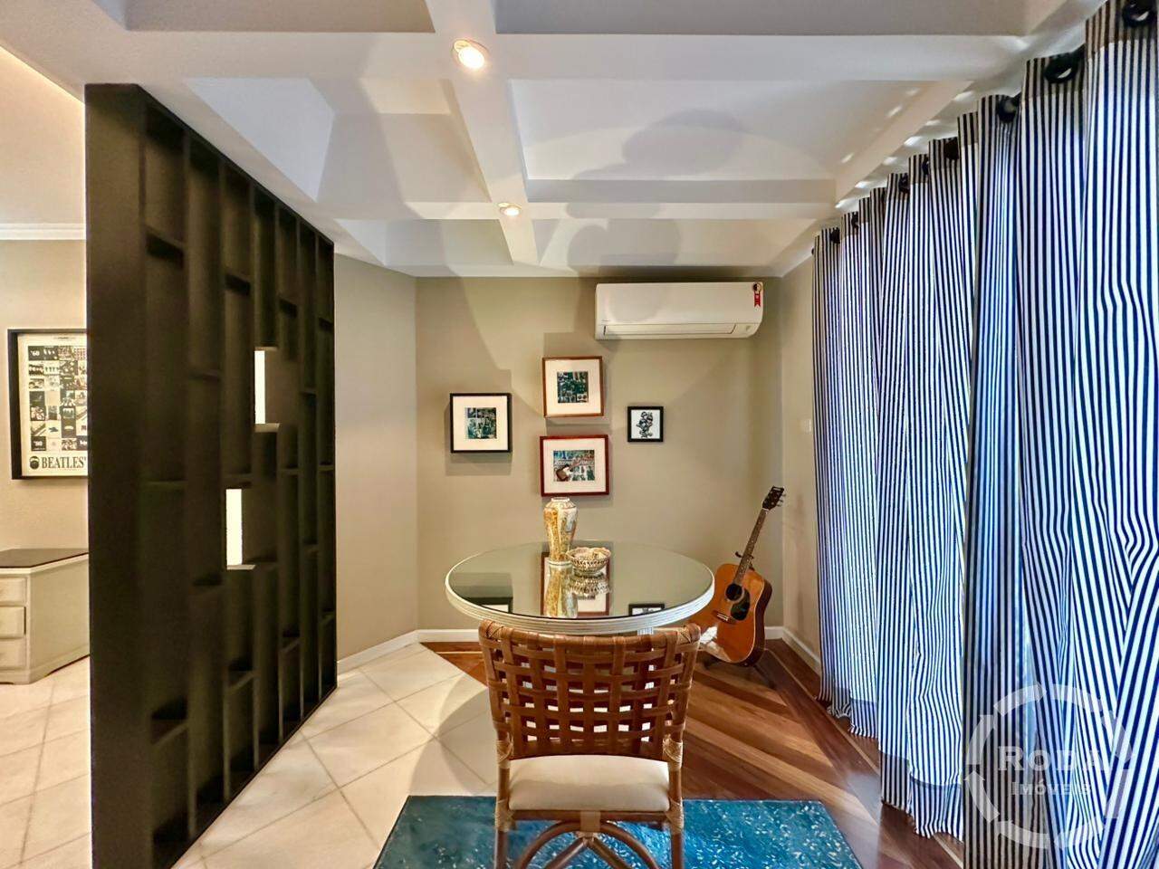 Cobertura Duplex à venda no Ponta da Praia: 