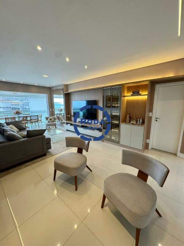 Apartamento à venda no Ponta da Praia: 