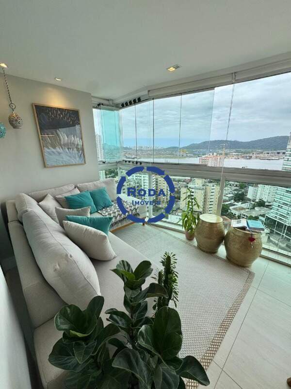 Apartamento à venda no Ponta da Praia: 