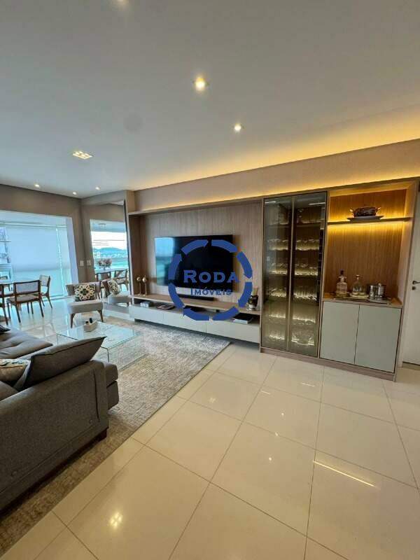 Apartamento à venda no Ponta da Praia: 