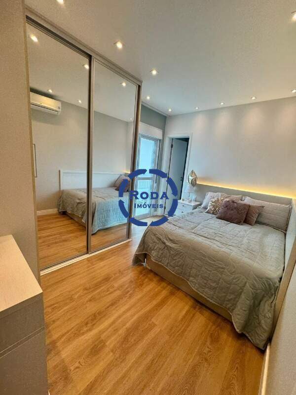 Apartamento à venda no Ponta da Praia: 