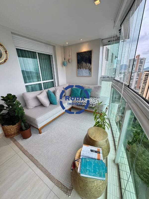 Apartamento à venda no Ponta da Praia: 