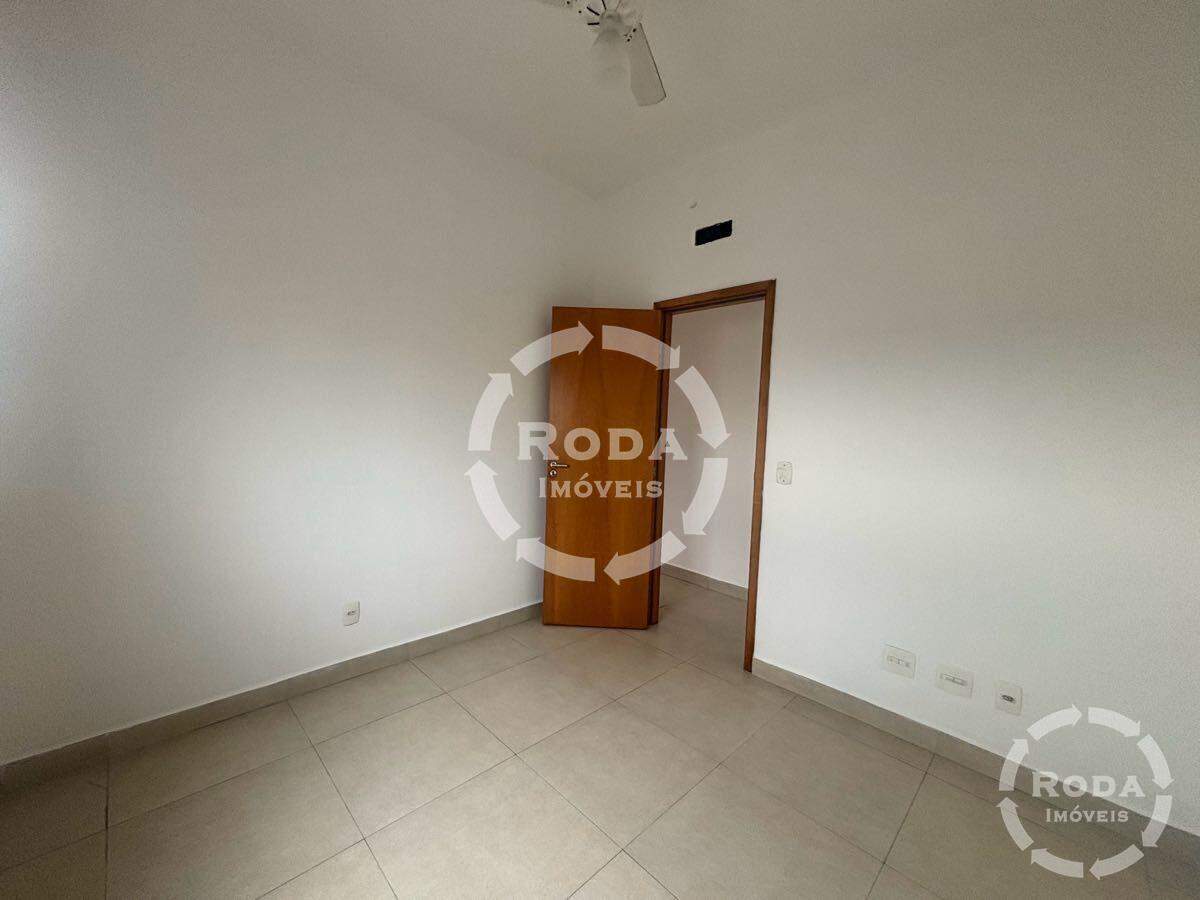 Apartamento para aluguel no Encruzilhada: 