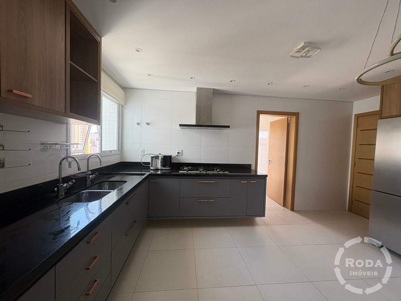 Apartamento para aluguel no Ponta da Praia: 