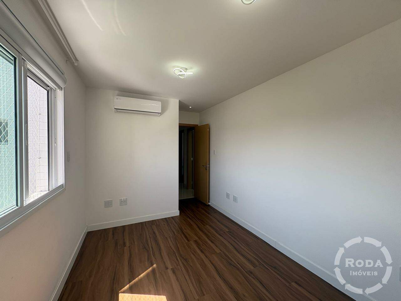 Apartamento para aluguel no Ponta da Praia: 
