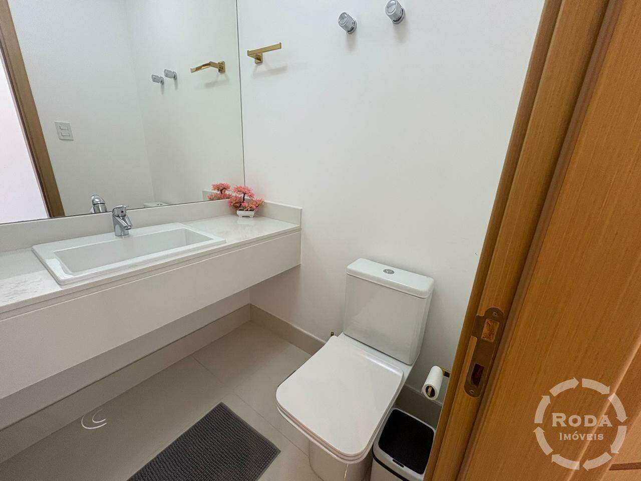 Apartamento para aluguel no Ponta da Praia: 