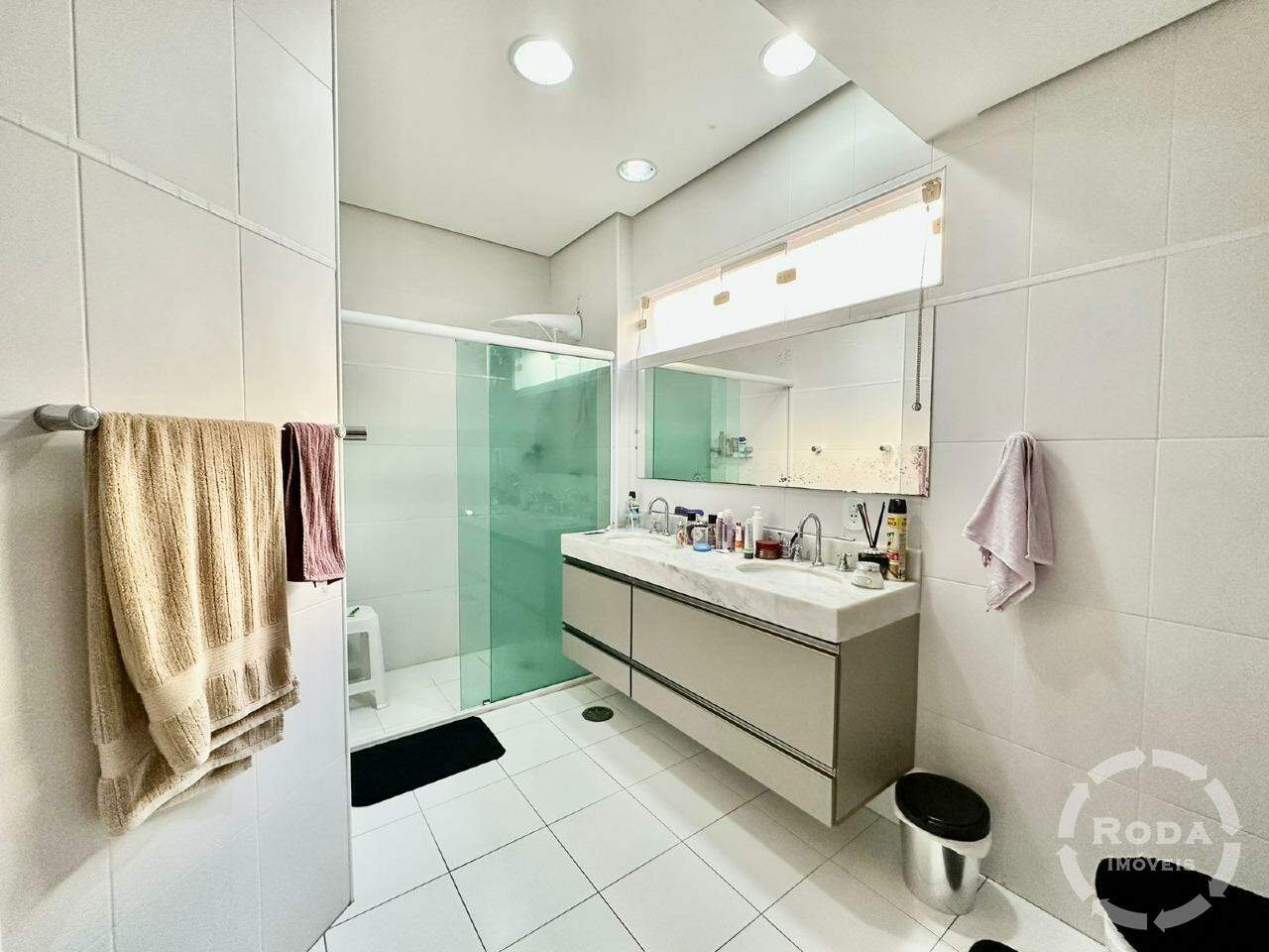 Casa de Condomínio à venda no Ponta da Praia: 