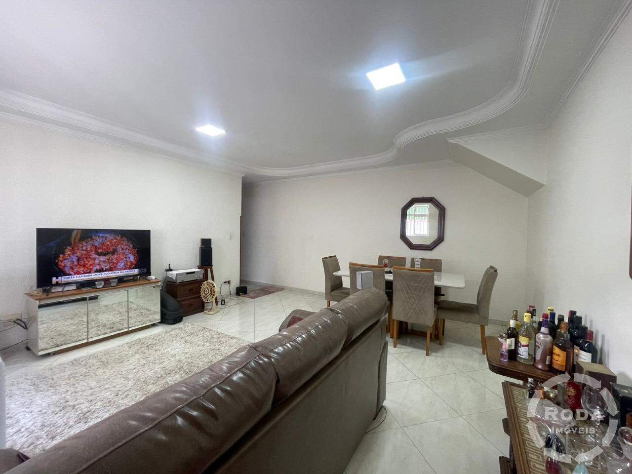 Casa Sobreposta baixa à venda no Embaré: 