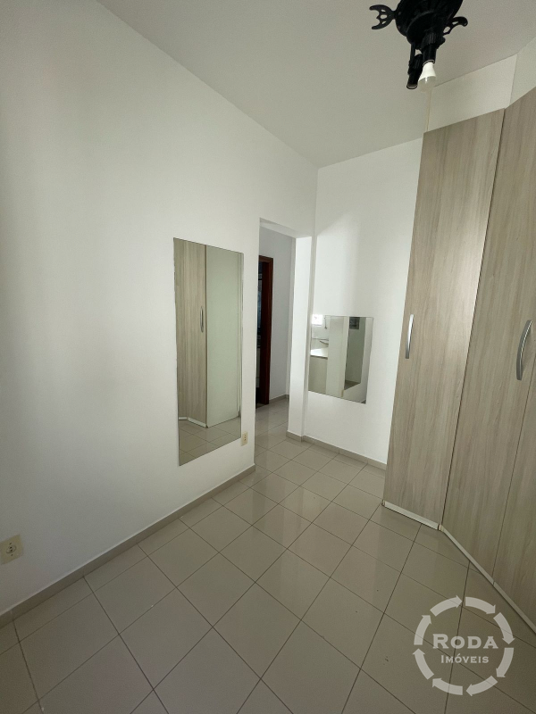 Casa Sobreposta Alta à venda no Embaré: 