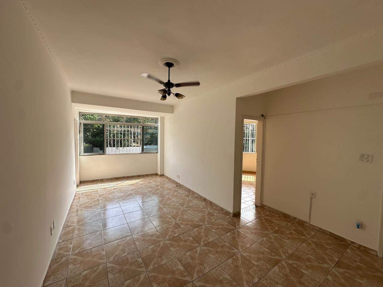Apartamento para aluguel no Ponta da Praia: 