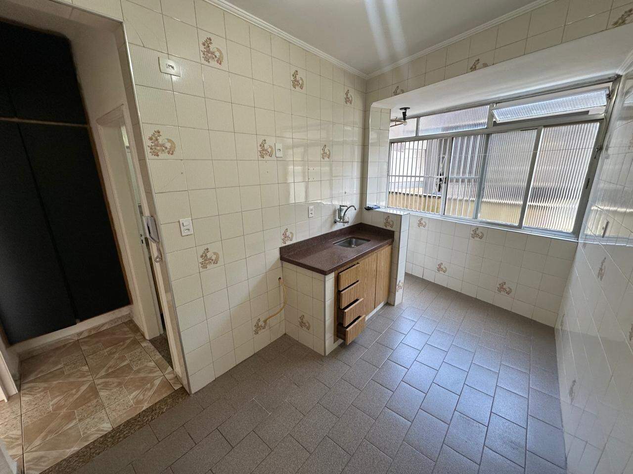 Apartamento para aluguel no Ponta da Praia: 