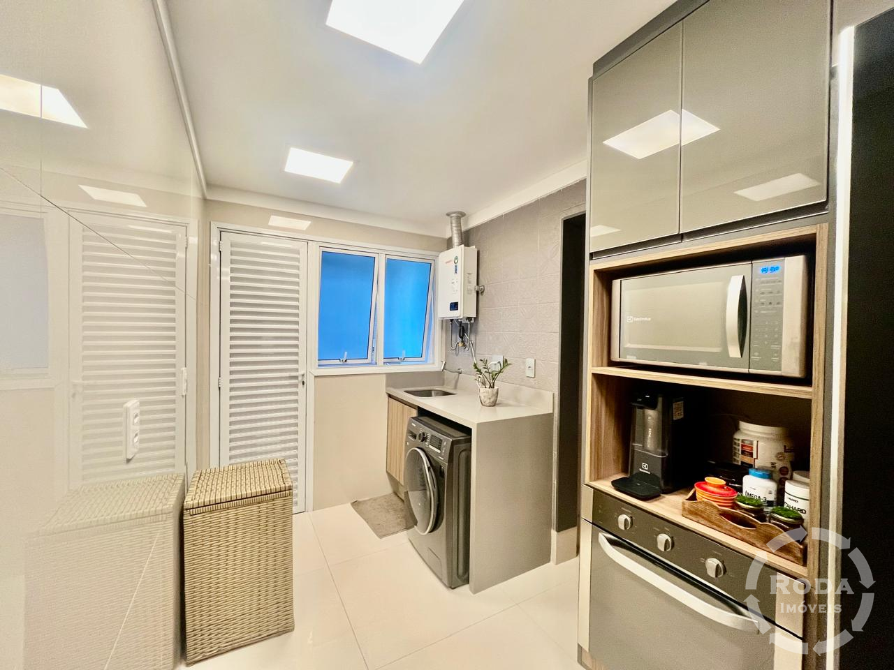 Apartamento à venda no Ponta da Praia: 