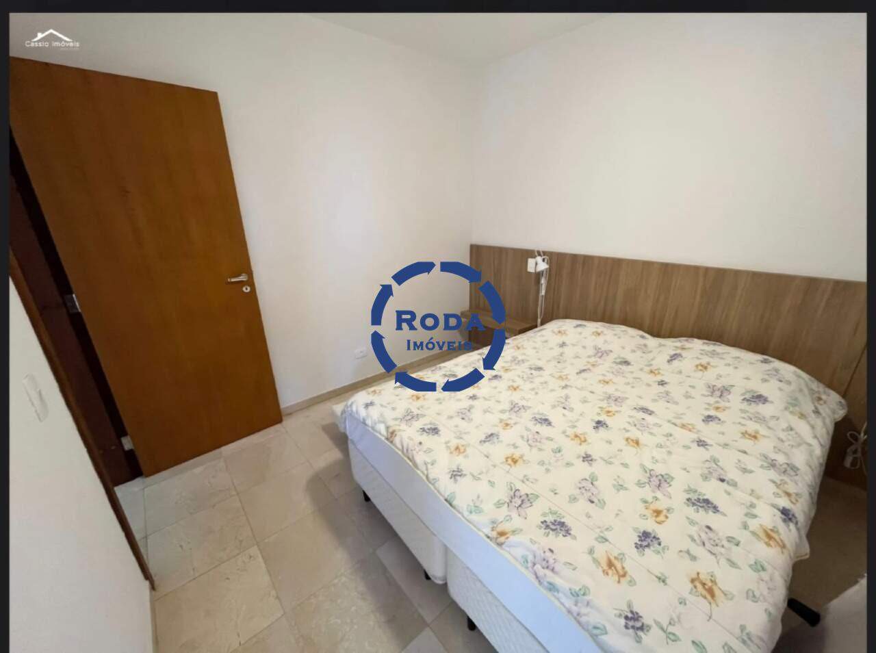 Casa de Condomínio à venda no Jardim Acapulco: