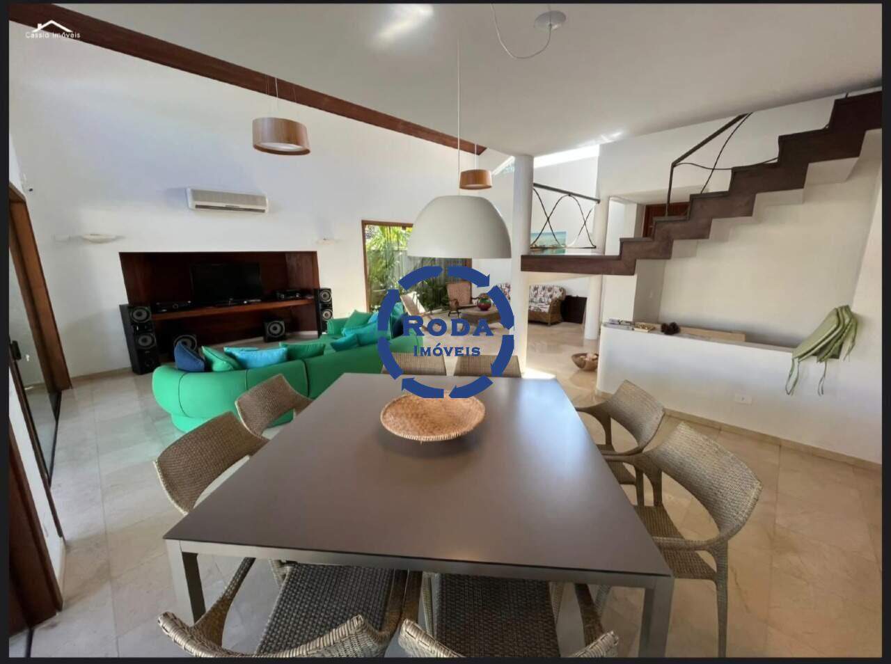 Casa de Condomínio à venda no Jardim Acapulco: