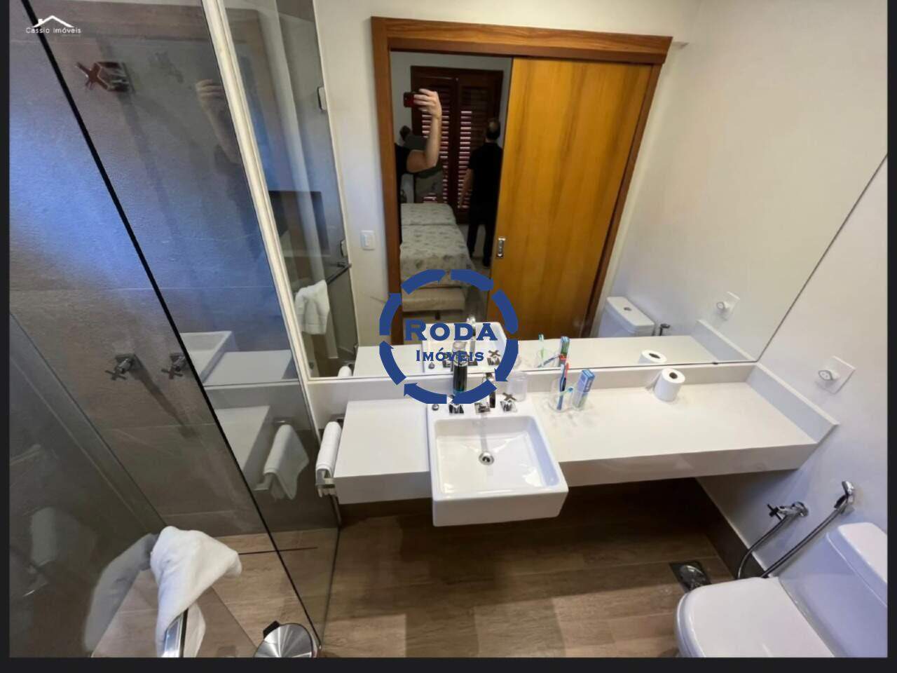 Casa de Condomínio à venda no Jardim Acapulco: