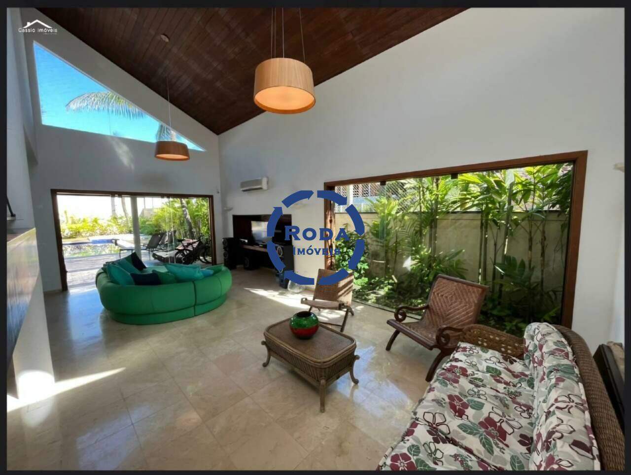 Casa de Condomínio à venda no Jardim Acapulco: