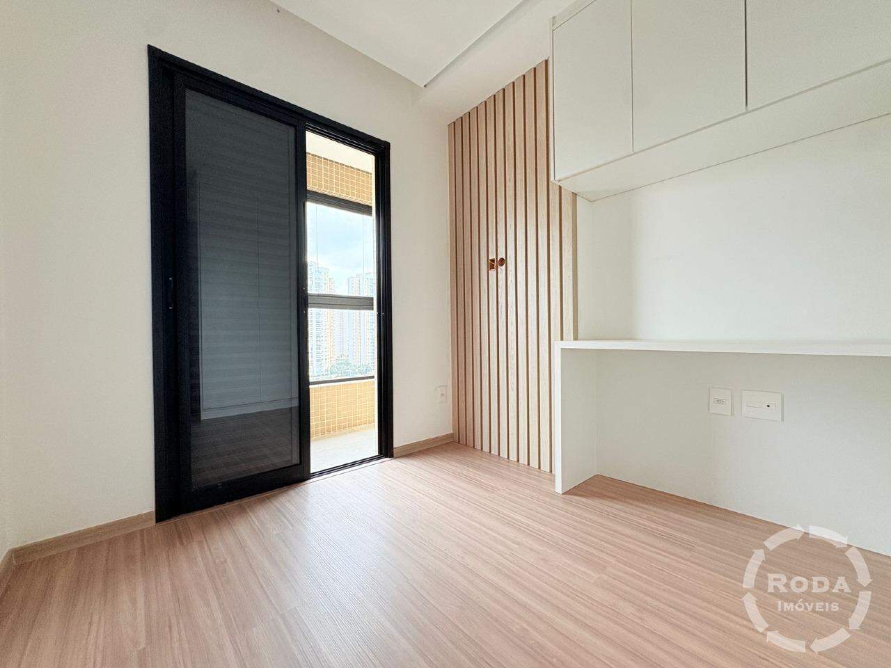 Apartamento à venda no Ponta da Praia: 