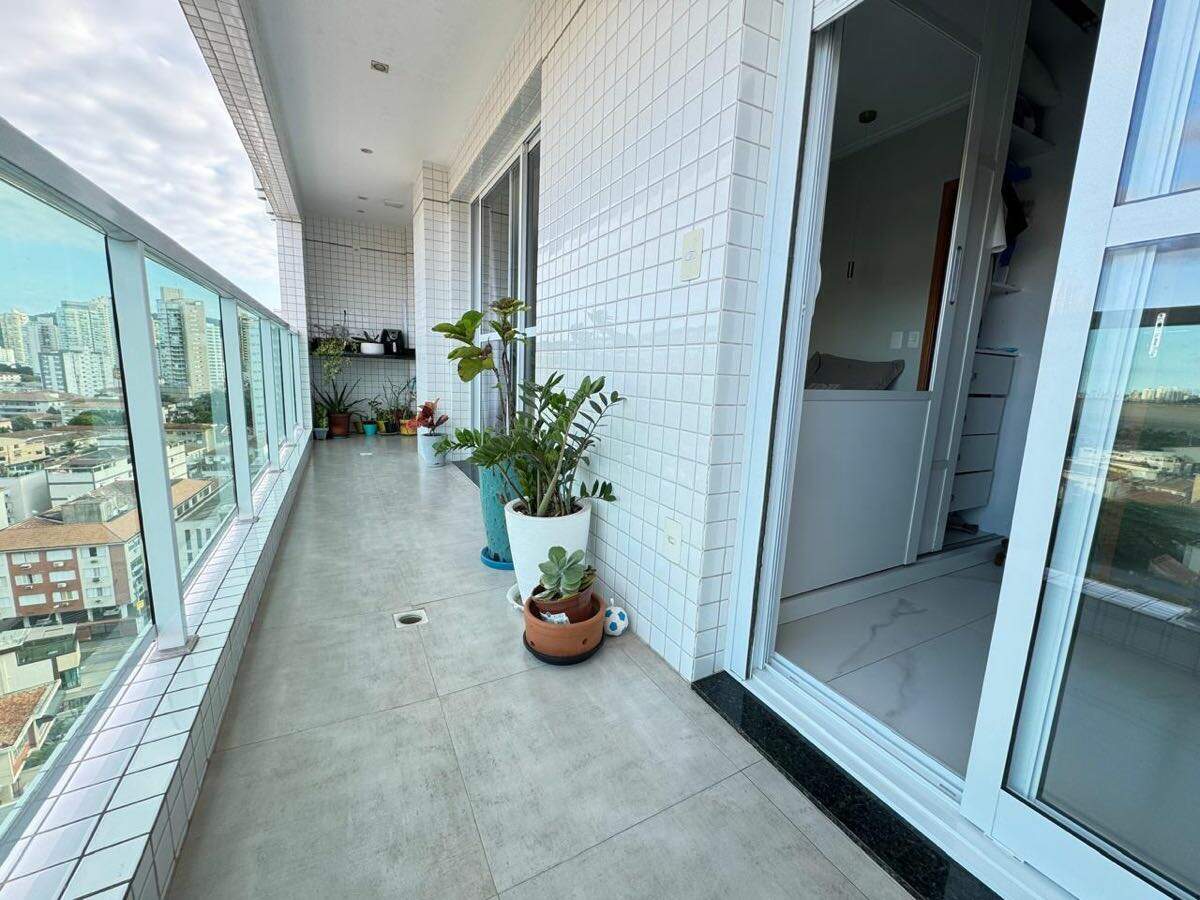 Apartamento à venda no Ponta da Praia: 