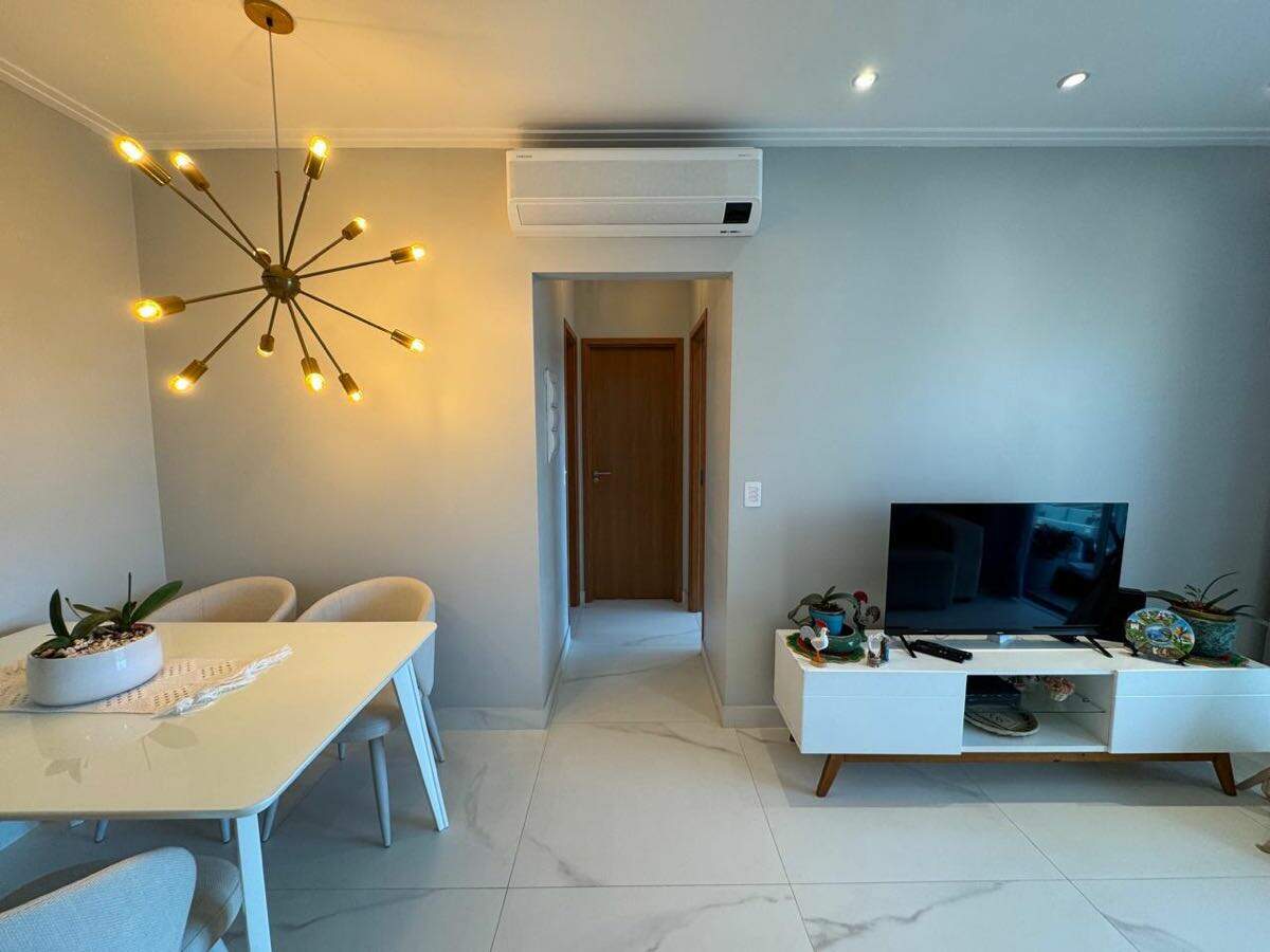 Apartamento à venda no Ponta da Praia: 