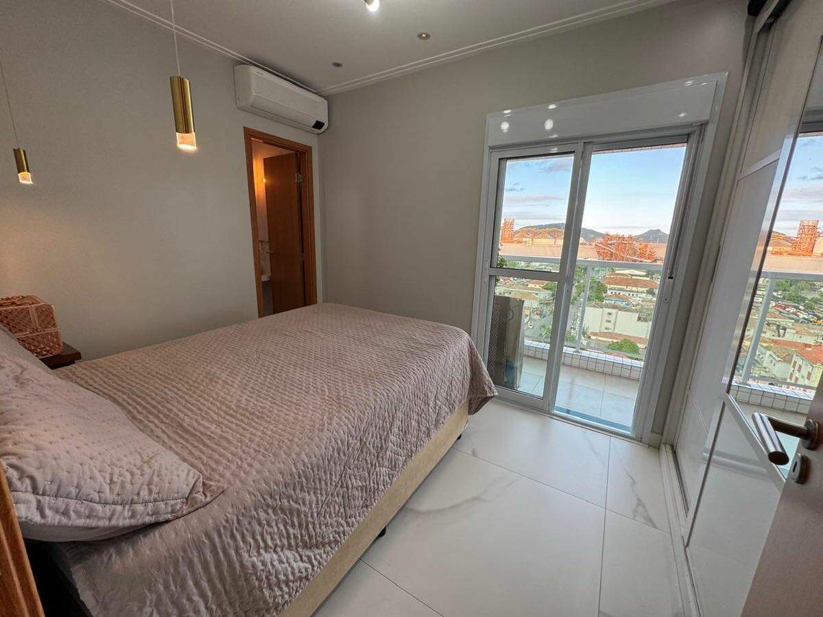 Apartamento à venda no Ponta da Praia: 