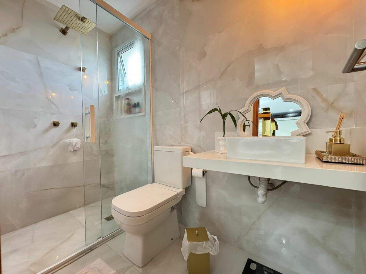 Apartamento à venda no Ponta da Praia: 