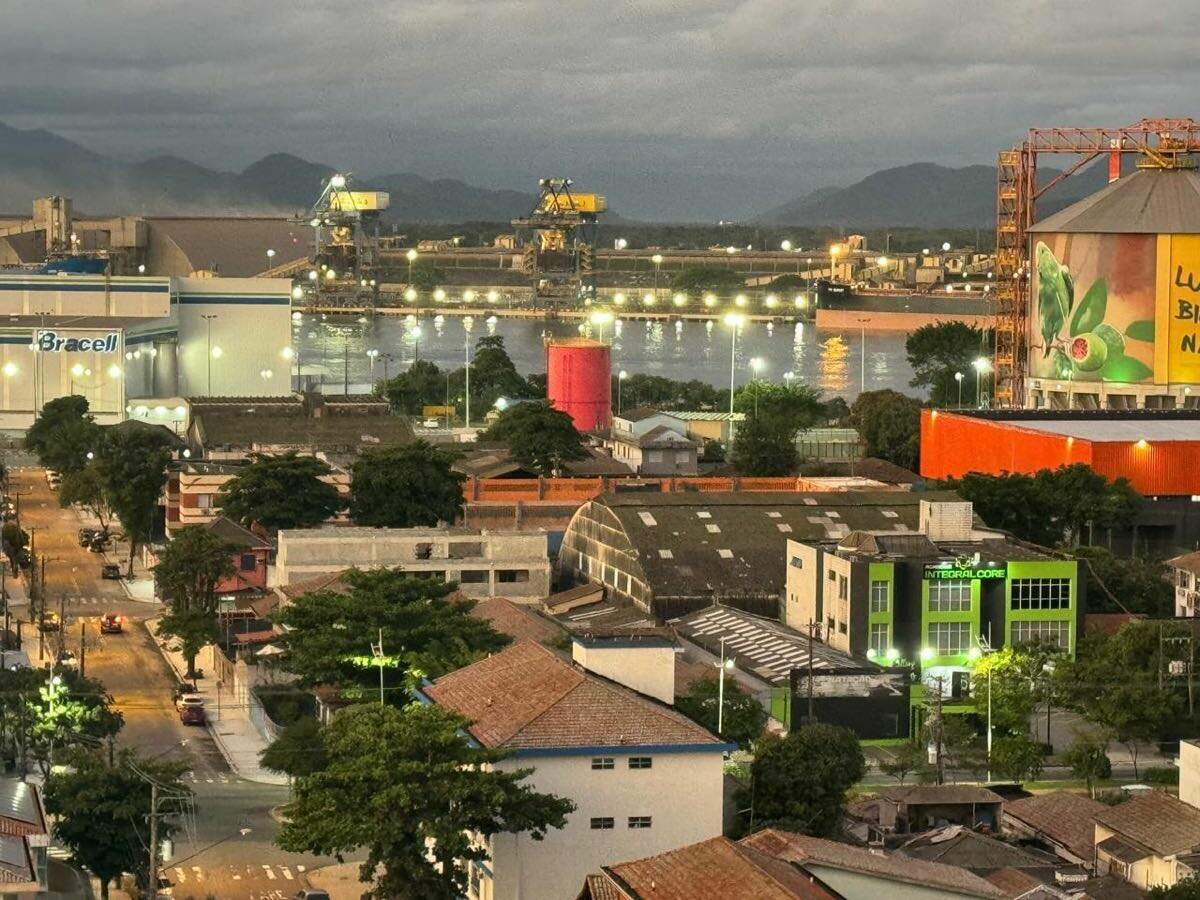 Apartamento à venda no Ponta da Praia: 