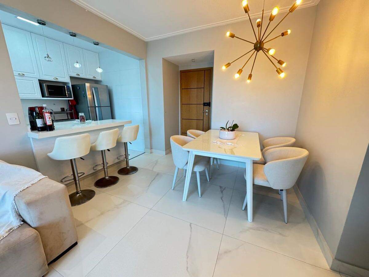 Apartamento à venda no Ponta da Praia: 