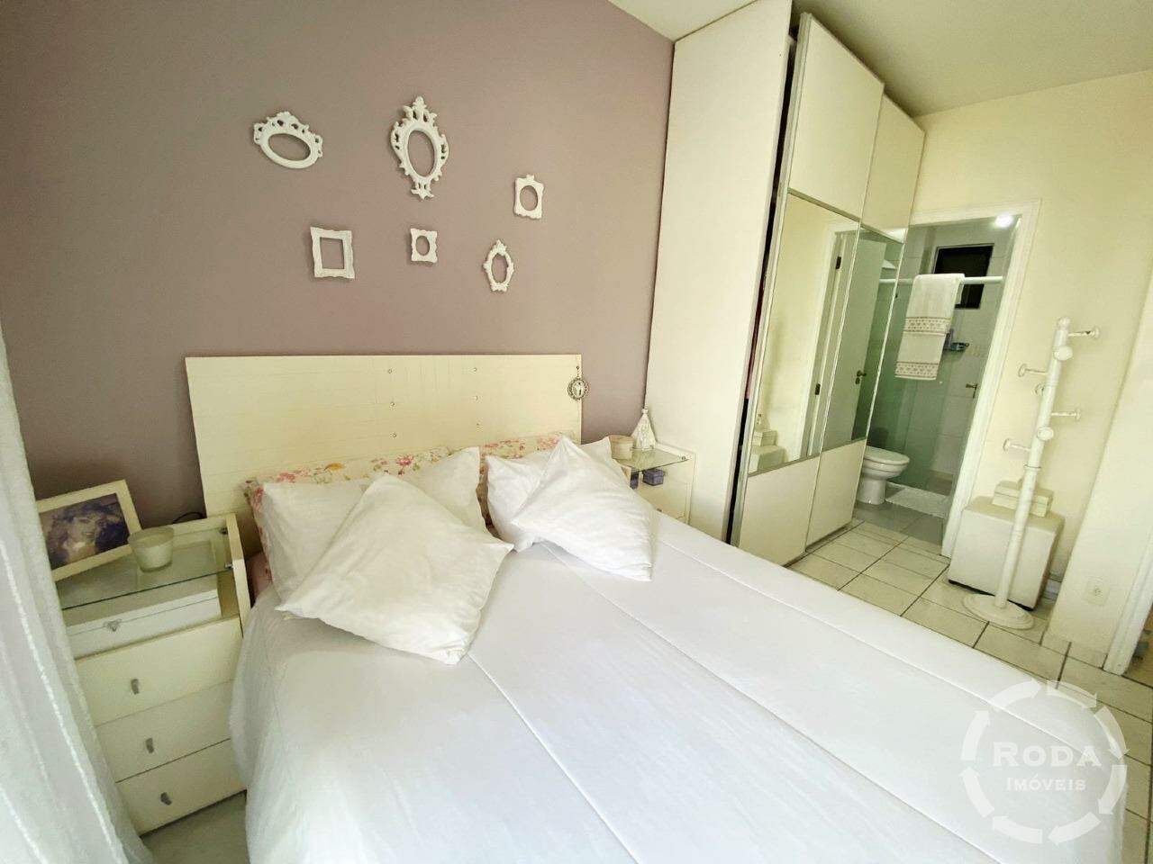 Apartamento à venda no Campo Grande: DORMITÓRIO 1- SUÍTE
