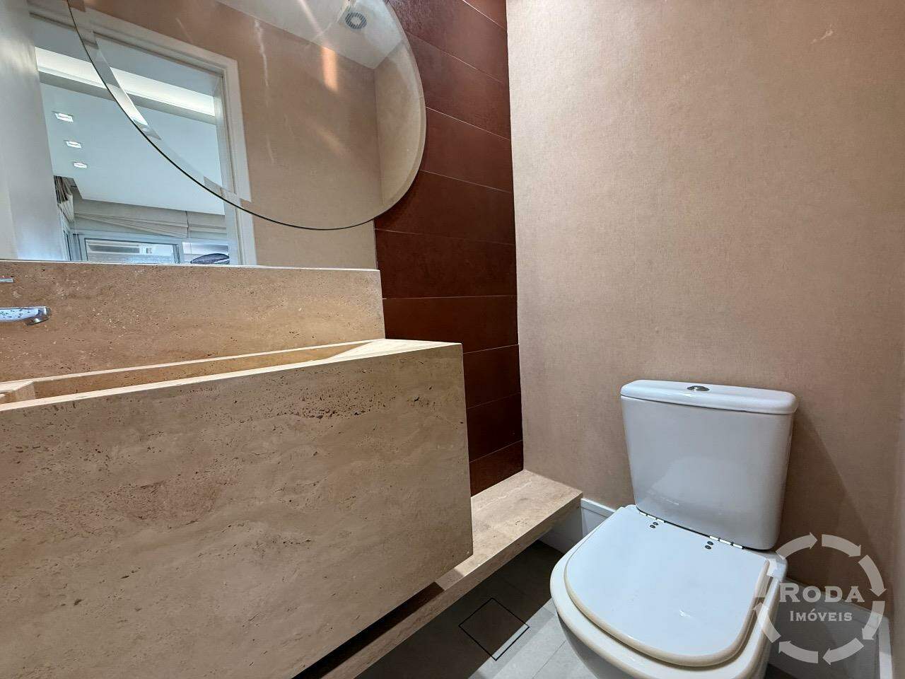 Apartamento à venda no Ponta da Praia: 