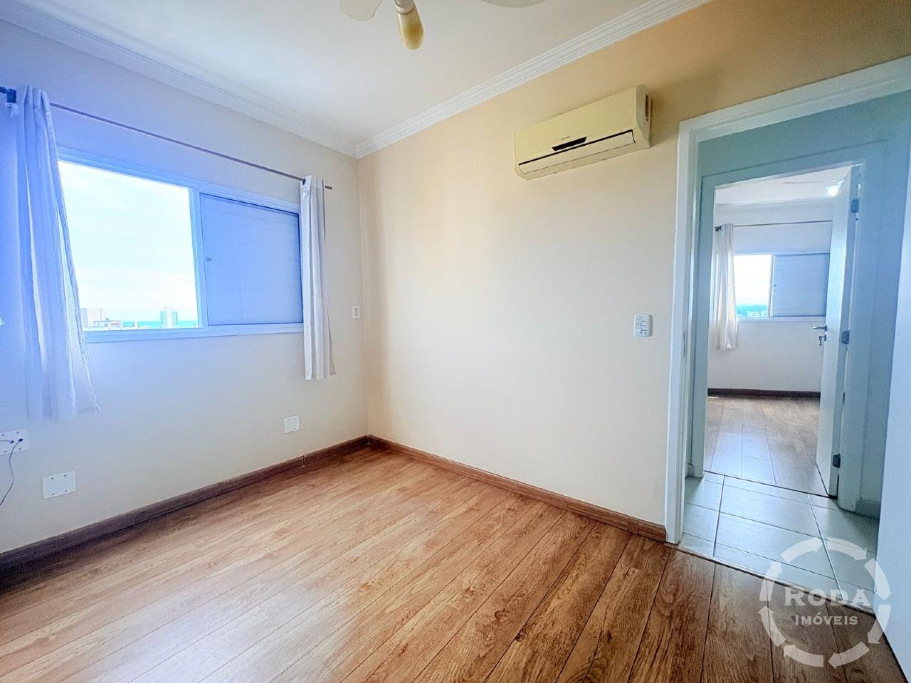 Apartamento à venda no Ponta da Praia: 