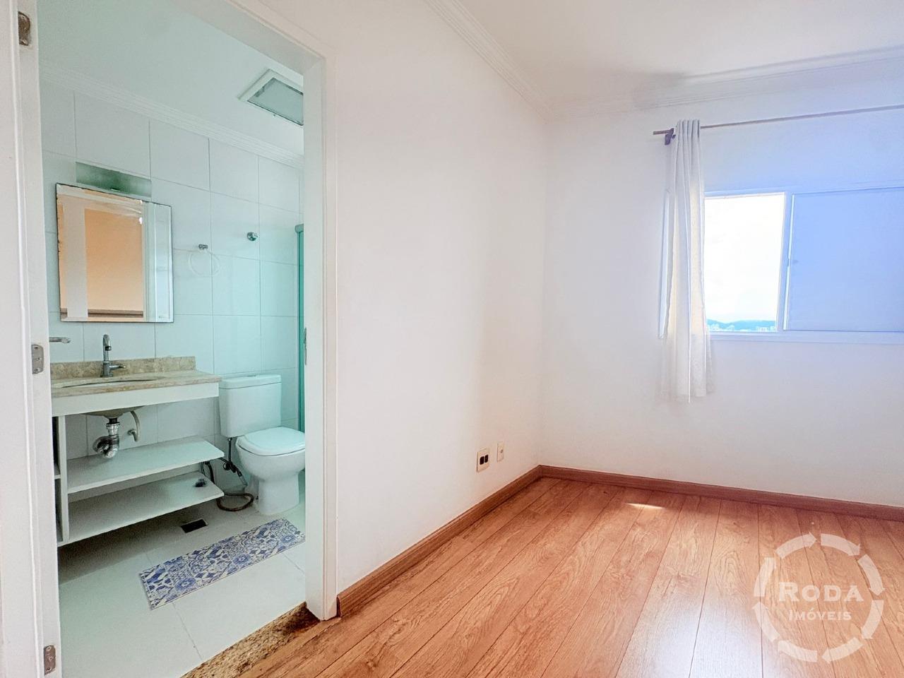 Apartamento à venda no Ponta da Praia: 