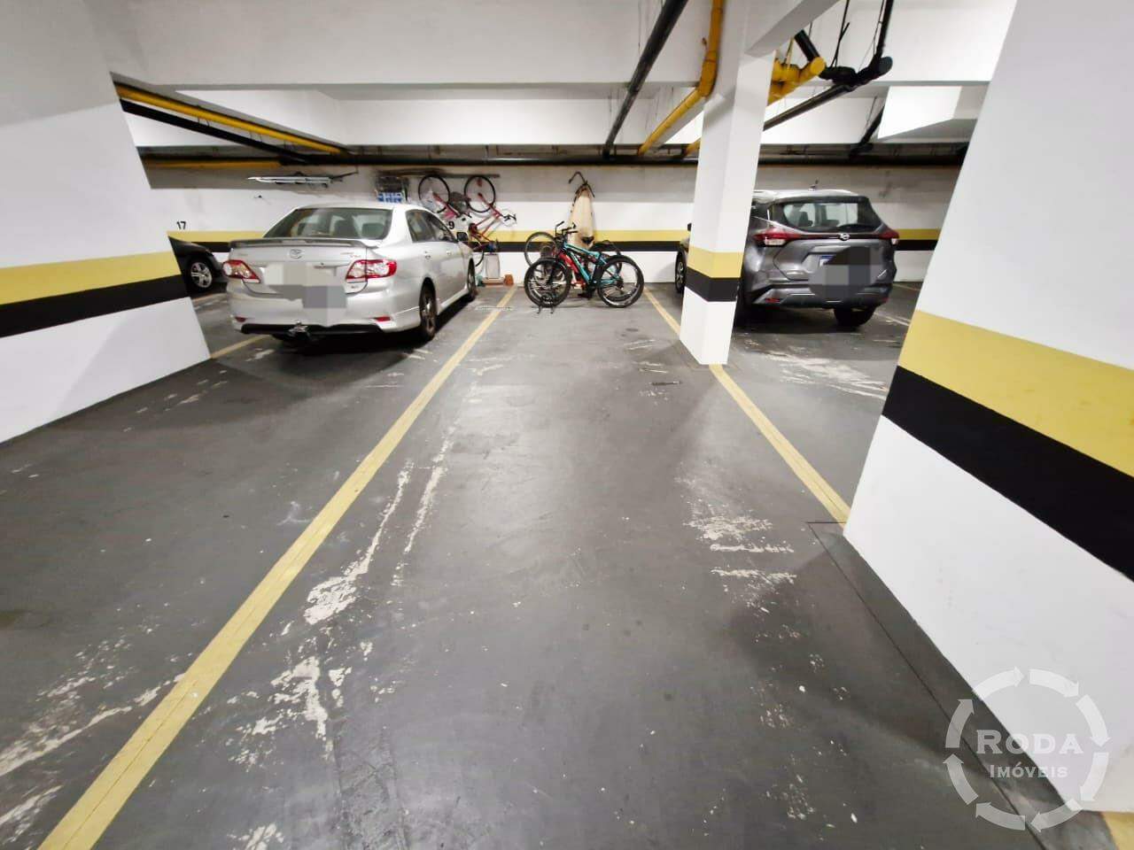 Apartamento à venda no Pompéia: GARAGEM