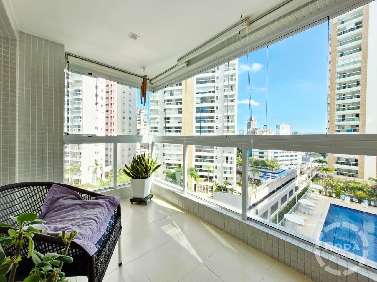 Apartamento à venda no Ponta da Praia: VARANDA