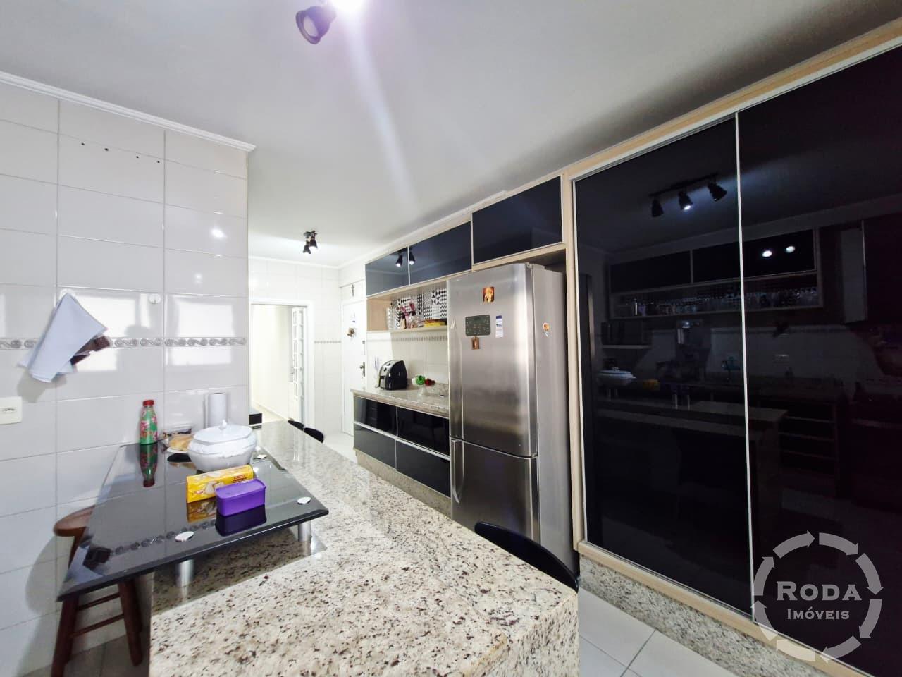 Apartamento à venda no Ponta da Praia: COZINHA