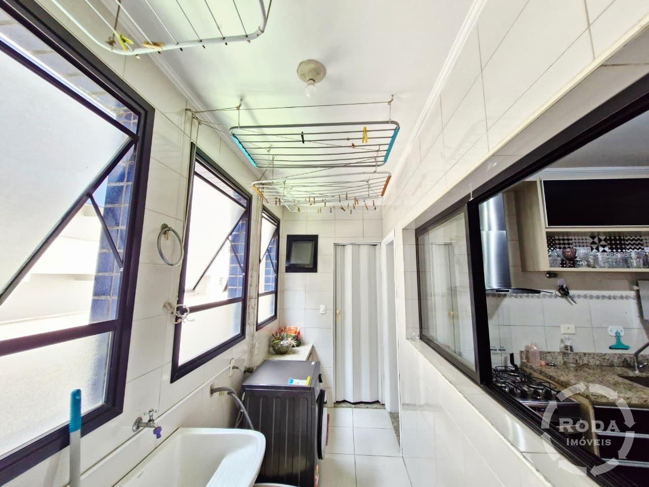 Apartamento à venda no Ponta da Praia: ÁREA DE SERVIÇO