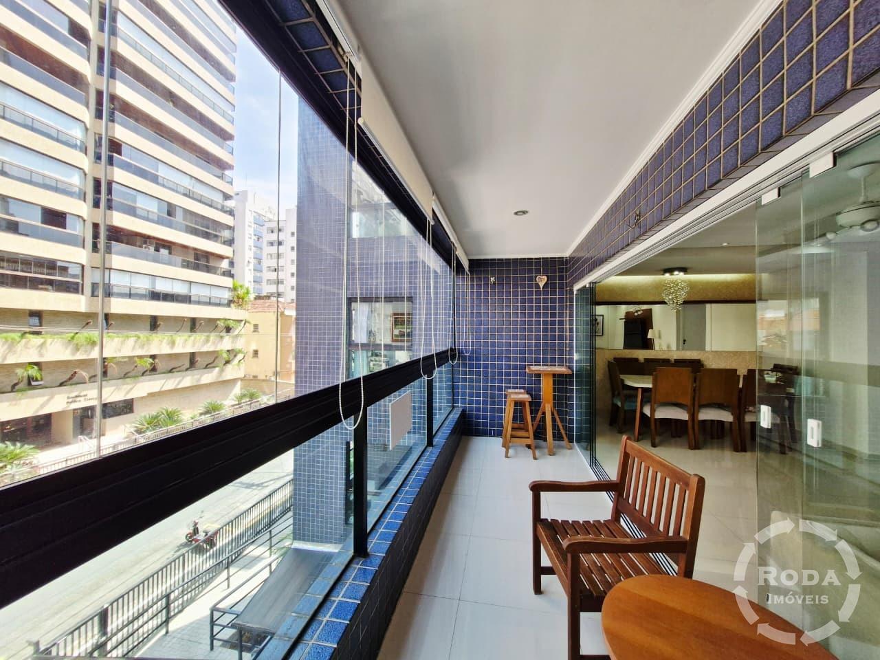 Apartamento à venda no Ponta da Praia: VARANDA